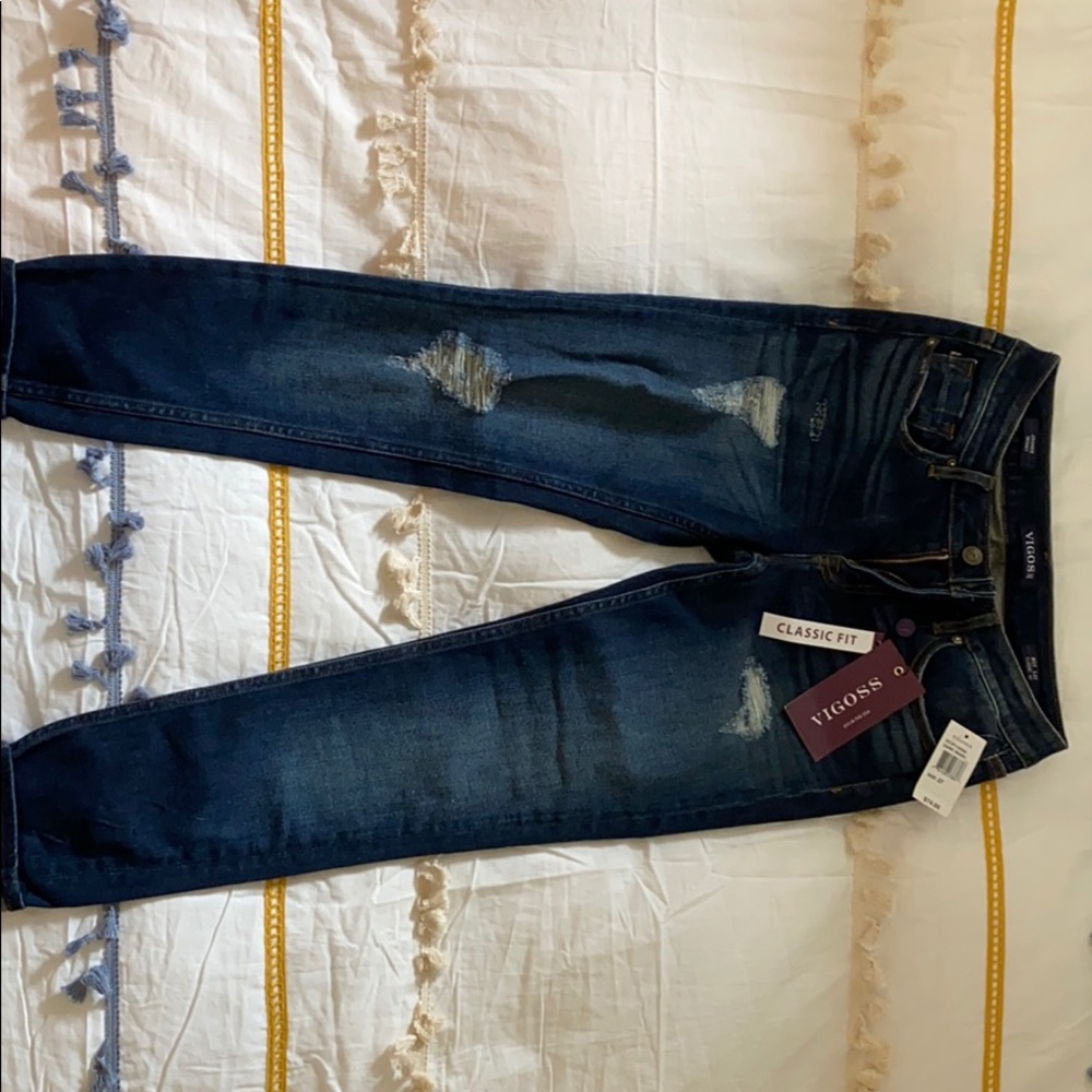 Dark wash skinny jean